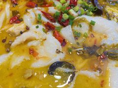 -小六鱼你.下饭酸菜鱼(益田假日广场店)
