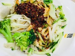 麻酱凉皮-魏家凉皮(博水商务大厦店)