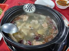 -花苑美食横琴生蚝火锅(拱北粤华路店)