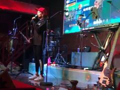 -摆渡酒吧(后海店)