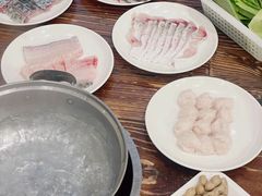 -正能量脆肉鲩火锅
