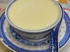 -广信牛奶甜品世家(台东店)