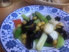 -水乡人家私房菜(逢简店)