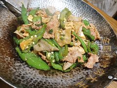 -费大厨辣椒炒肉(黄兴中心广场店)
