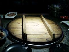 -船梆煮•蒸汽海鲜·炉火烤肉(五四广场店)