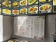 -李连贵酒家熏肉大饼(昆明街店)