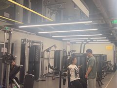 -乐刻运动健身(同曦假日百货店)