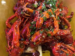 -霄汉牛三鲜湖北砂锅菜(万松园2店)