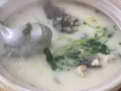 -天乐农家鱼头王(天目湖店)