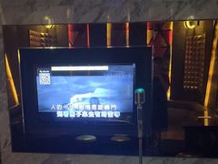 -K+全国连锁KTV(绿地缤纷天地店)