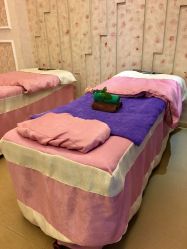 -悦芳庭美肤美体品牌集合店