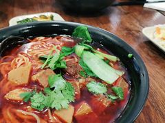 香辣牛肉面-李先生牛肉面大王(北京站售票厅餐厅)