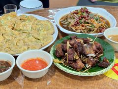 -沐毫傣泐云南菜孔雀宴•手抓饭傣味烧烤(曼听公园店)