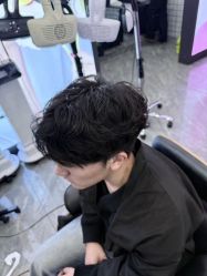 -藤野造型烫染·漂发