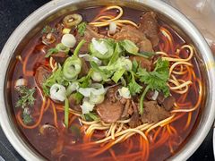 -薛记襄阳香辣牛肉面(平安路店)