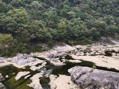 -燕子河大峡谷天坑仙境