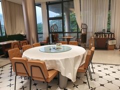 -鹿其林酒家(大学城店)