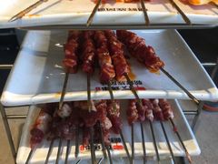 现穿羊肉串-丰茂烤串(六里桥店)