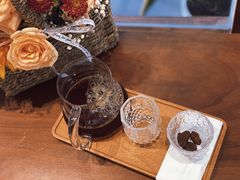 -C.Y Cafe