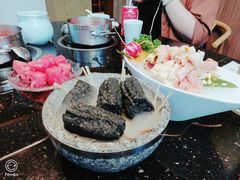 -锅季·捞王旗下小火锅(虹桥火车站店)