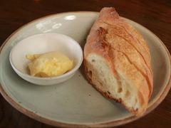 餐前面包-ROAST coffee & eatery