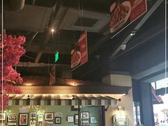 大堂-前海沿·青岛菜(李沧万达店)