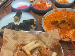 -明洞阿姨·韩式酱蟹烤肉·创意料理(三元桥店)