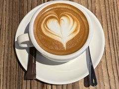 -Common Table · Brunch & Coffee