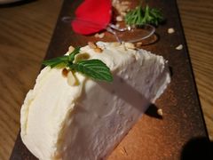 恋爱中的古丽-那时新疆·若羌(经纬汇店)