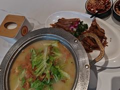 -梅利汴京烤鸭•开封豫菜地标店(东大街店)