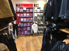 -优衣库(广州恒宝广场店)