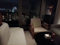 -瑰丽酒店·海吧·天际下午茶·现场DJ·天台酒吧