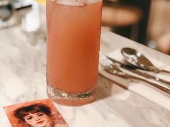 蜜桃季－夏日-théATRE 茶聚场(王府中環店)