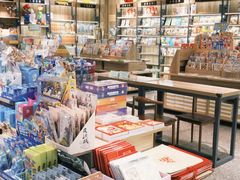 -雨丝书店(综合商业楼店)