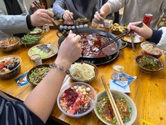 -黄潇洒老火锅(九眼桥宏济巷店)