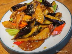 -雪乡阁东北农家菜(颛桥约好休闲街店)