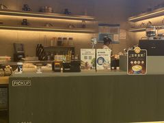 -瑞幸咖啡(巴黎春天陕西路店)