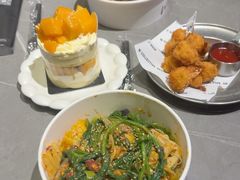 -W COLLECTIVE  DESSERT SHOP