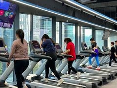 -超鹿运动(五四路恒力城店)