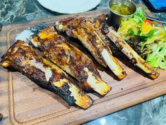 -LESCEDARS Brasserie Bistro香柏树