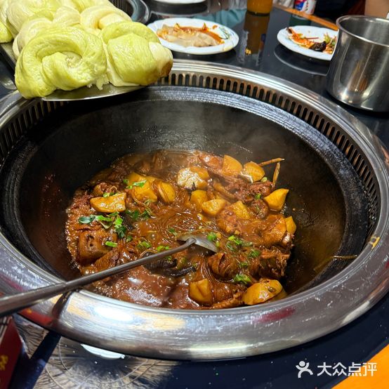 威海市老根铁锅炖