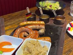 -1886德国汽车餐厅(外滩中央店)