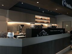 -瑞幸咖啡(巴黎春天陕西路店)