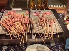 -亚龙湾希尔顿自助餐厅·海鲜·烧烤·沙滩BBQ·现场乐队