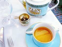 -The Diamond Jubilee Tea Salon at Fortnum & Mason