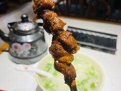 红柳羊肉串-丁里羊肉小镇(天鹅湖总店)