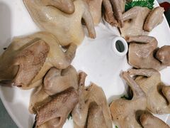 厨娘手撕老卤鸽-小厨娘淮扬菜(清江苏宁广场店)
