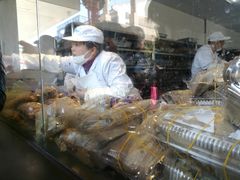 -陆稿荐观前街店