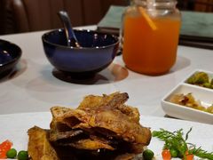 -荟廷·晶萃(陆家嘴尚悦湾店)