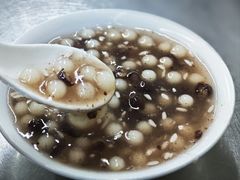 -芳婆糕团店(王府大街店)